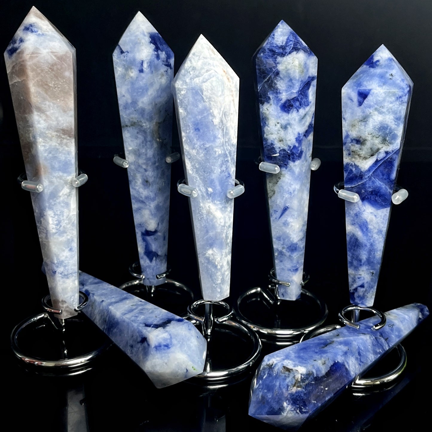 Natural Fluorescent Blue Striped Stone Staff Heal ing Gemstone Home Decor