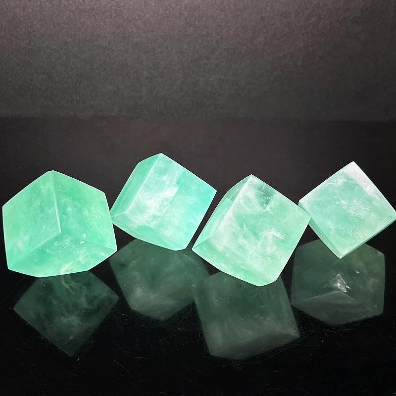 Natural  Green fluorite cube Heal ing Gemstone Home Decor gift