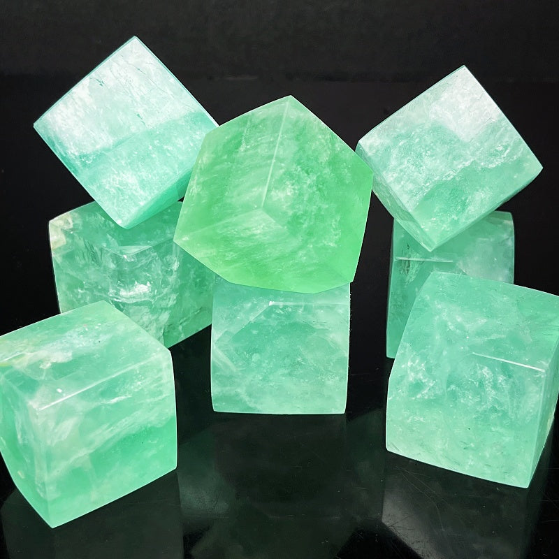 Natural  Green fluorite cube Heal ing Gemstone Home Decor gift