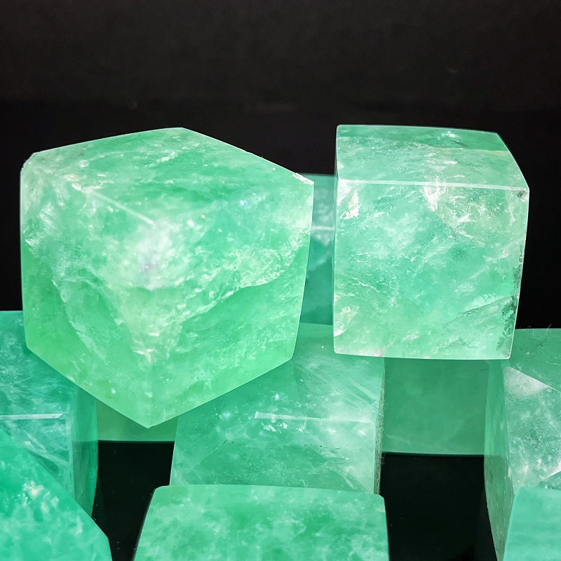 Natural  Green fluorite cube Heal ing Gemstone Home Decor gift
