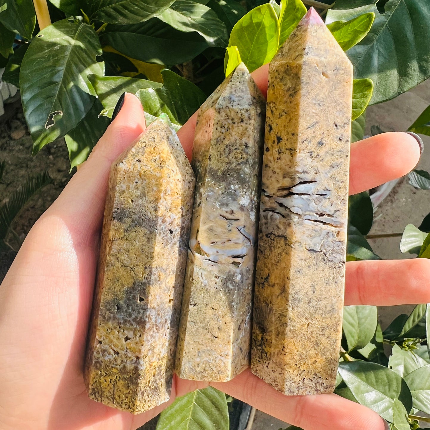 Natural Agate crystal single pointed pillar Heal ing Gemstone Home Decor