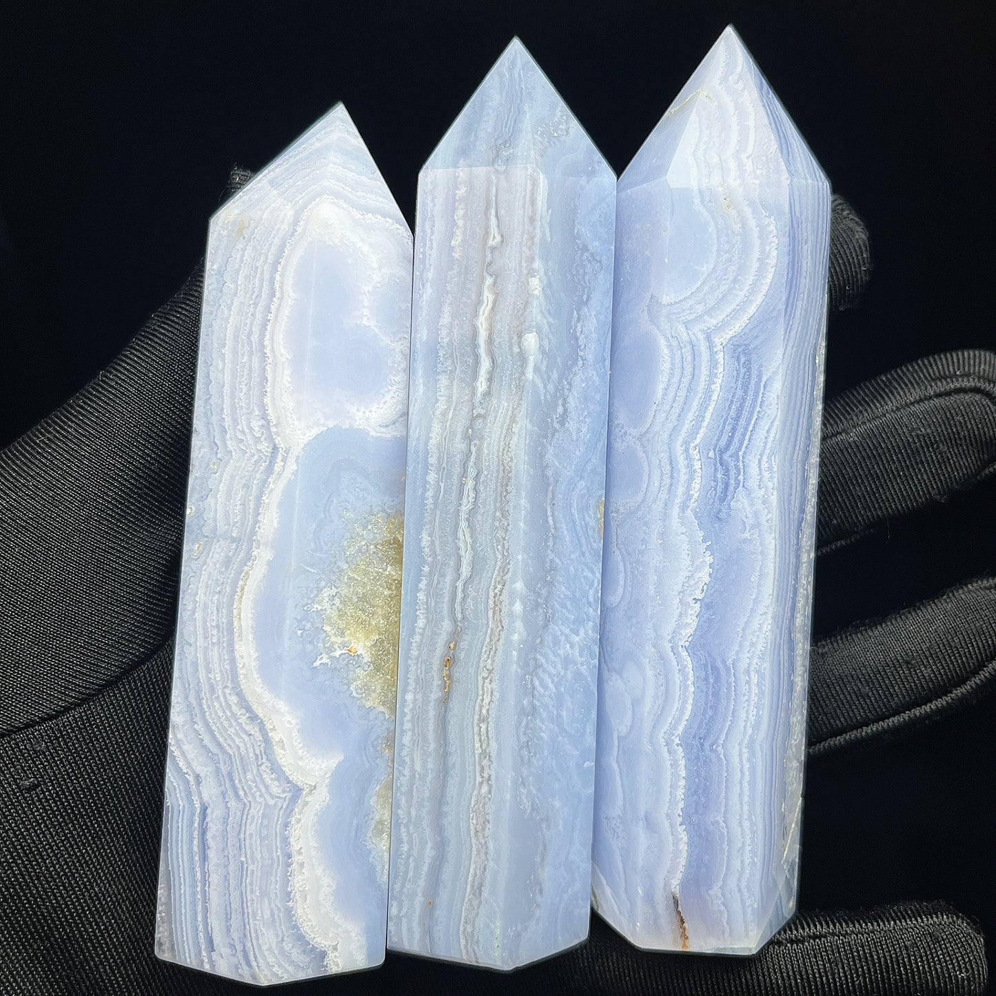 Natural Blue patterned agate single pointed pillar Heal ing Gemstone Home Decor
