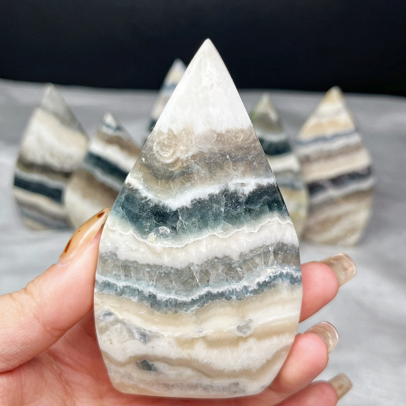 Natural Fluorescent fluorite agate ornament Heal ing Gemstone Home Decor