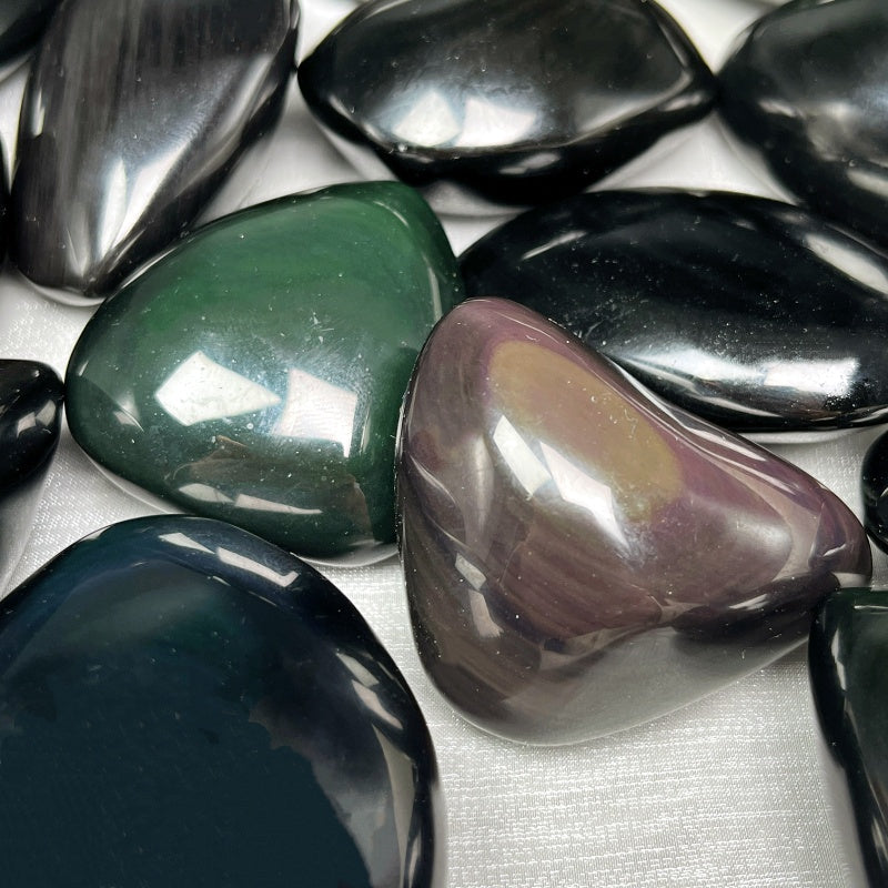Natural Caiyao Stone Rolling Stone Heal ing Gemstone Home Decor