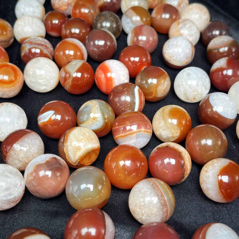 Natural Red wrapped agate ball Heal ing Gemstone Home Decor