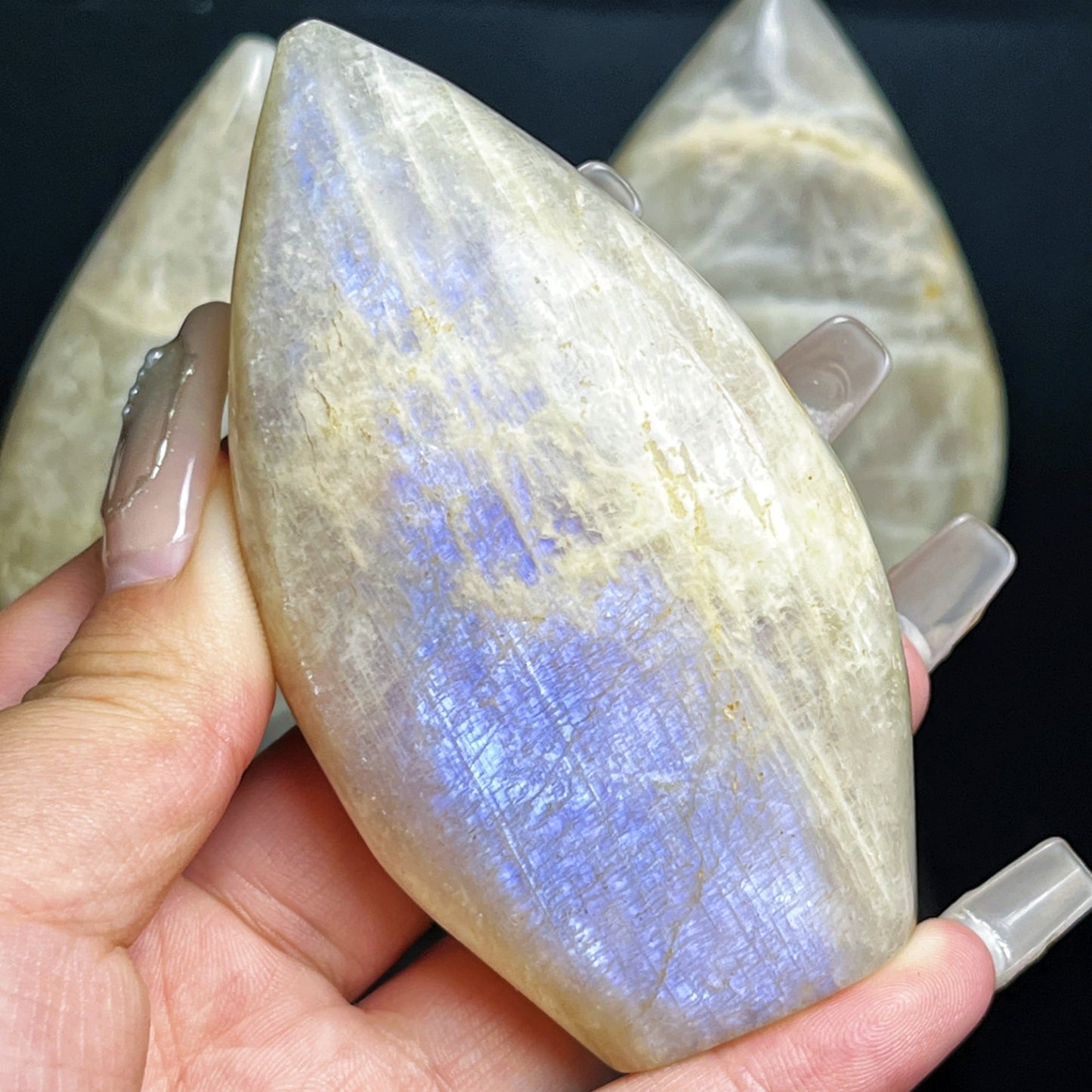 Natural Moonstone Sculpture Heal ing Gemstone Home Decor