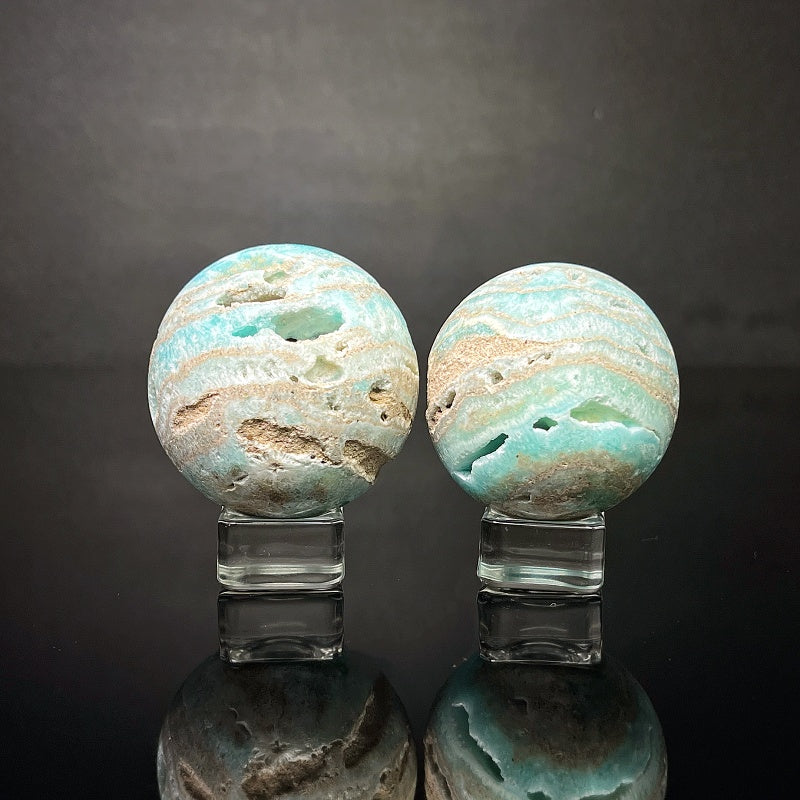 Natural Blue heteropolar stone ball Heal ing Gemstone Home Decor