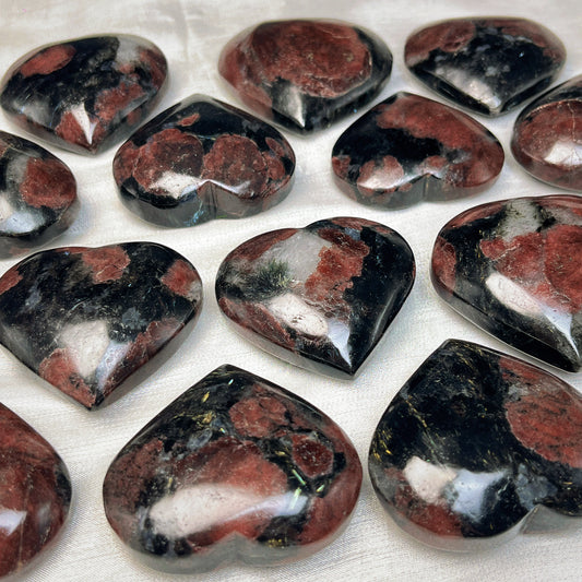 Natural Garnet carved heart Heal ing Gemstone Home Decor