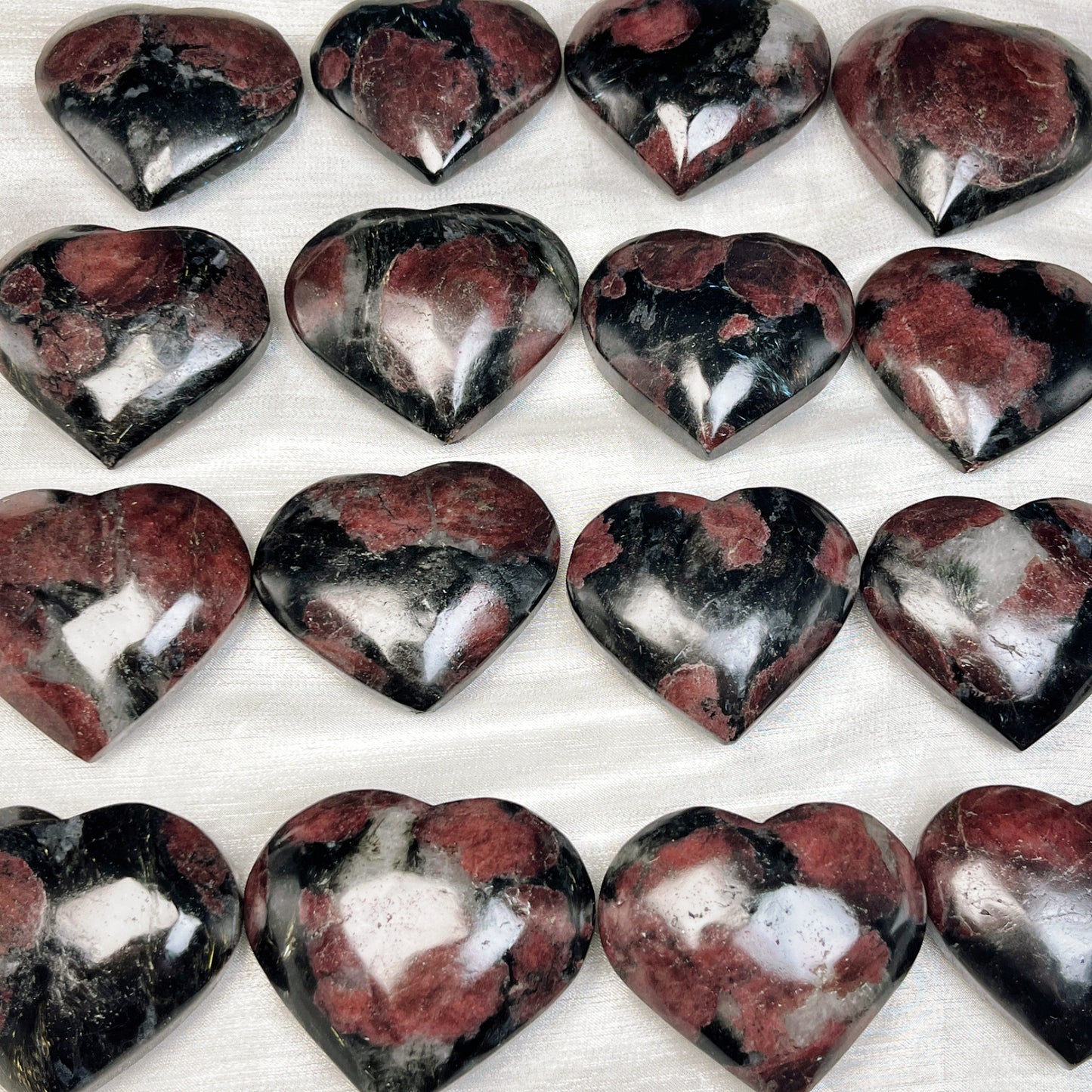 Natural Garnet carved heart Heal ing Gemstone Home Decor