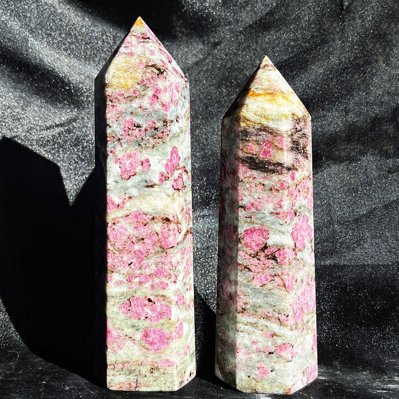 Natural Red Treasure Thousand Layer Stone Pillar Heal ing Gemstone Home Decor