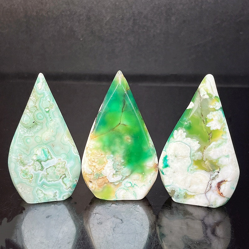 Natural  Green Sakura Agate Sculpture  Heal ing Gemstone Home Decor