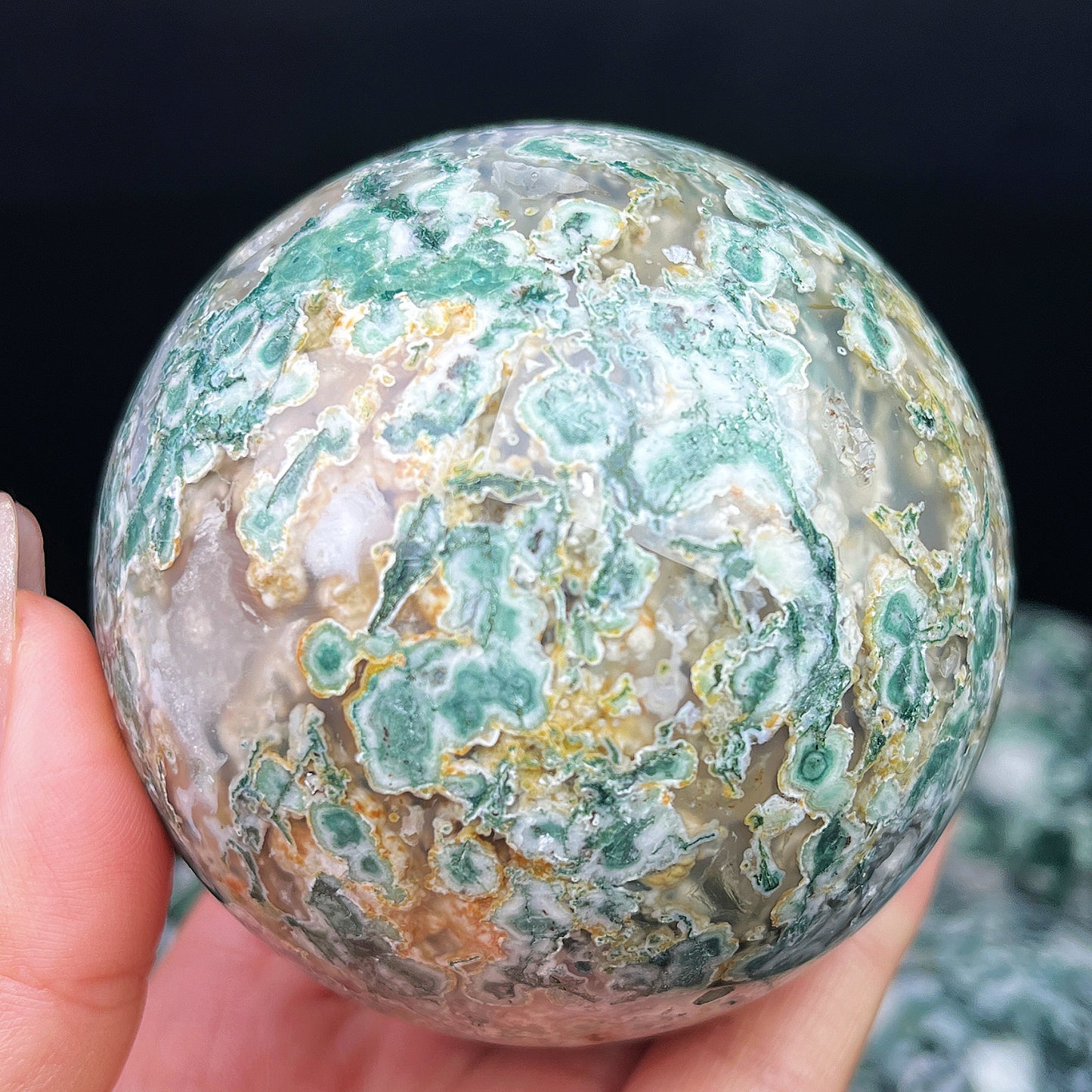 Natural Pink fluorescent agate ball Heal ing Gemstone Home Decor