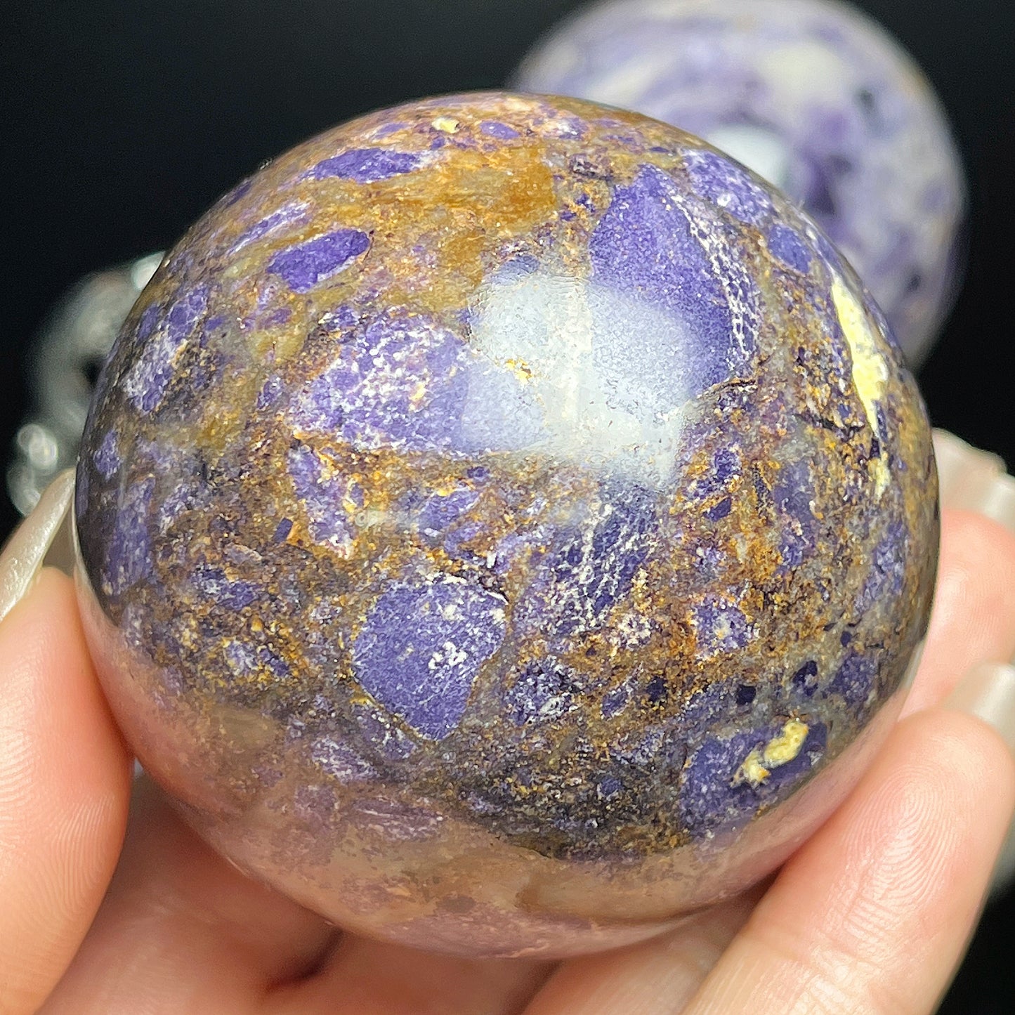 Natural Purple fluorite root stone ball Heal ing Gemstone Home Decor