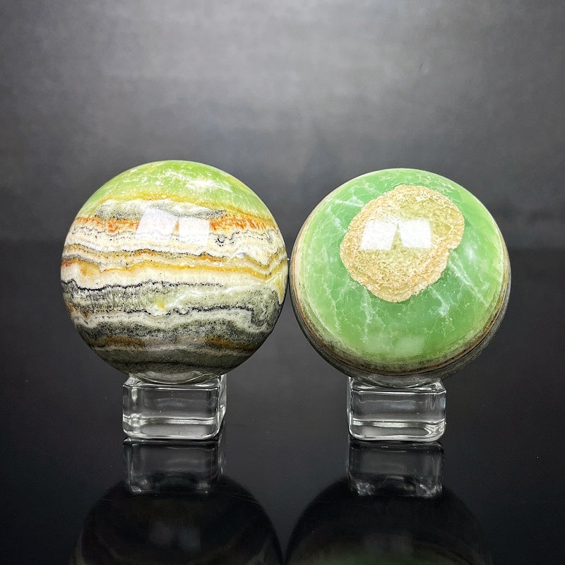 Natural Green Caribbean Ball Heal ing Gemstone Home Decor