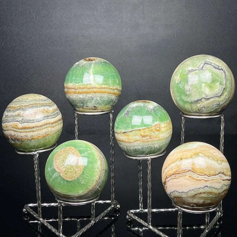 Natural Green Caribbean Ball Heal ing Gemstone Home Decor