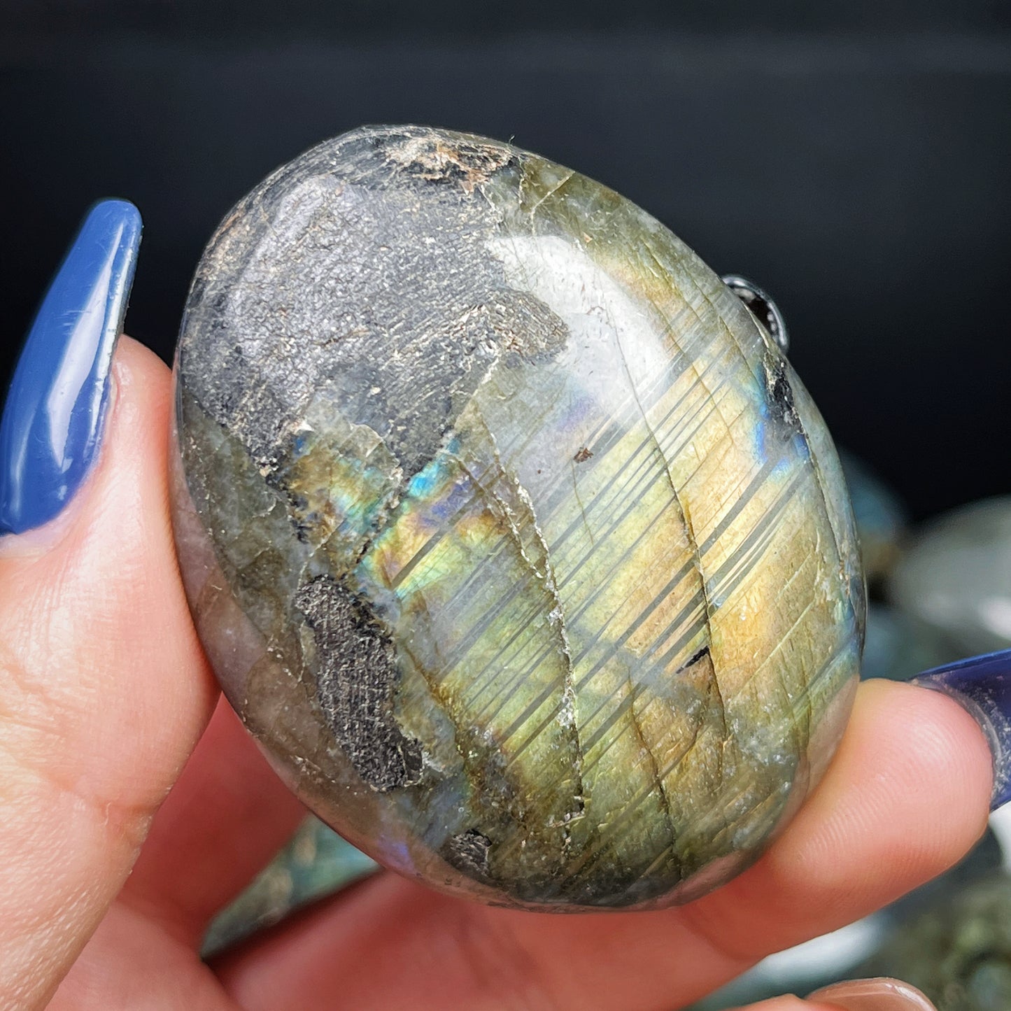 Natural Blue Light Stretching Stones and Rolling Stones Heal ing Gemstone Home Decor