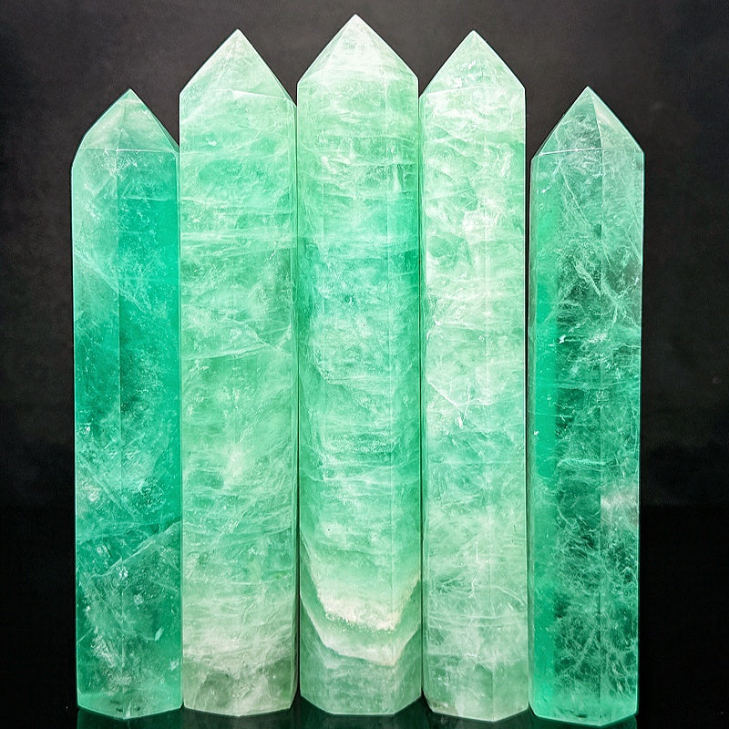 Natural Green Firefly Stone Pillar Heal ing Gemstone Home Decor
