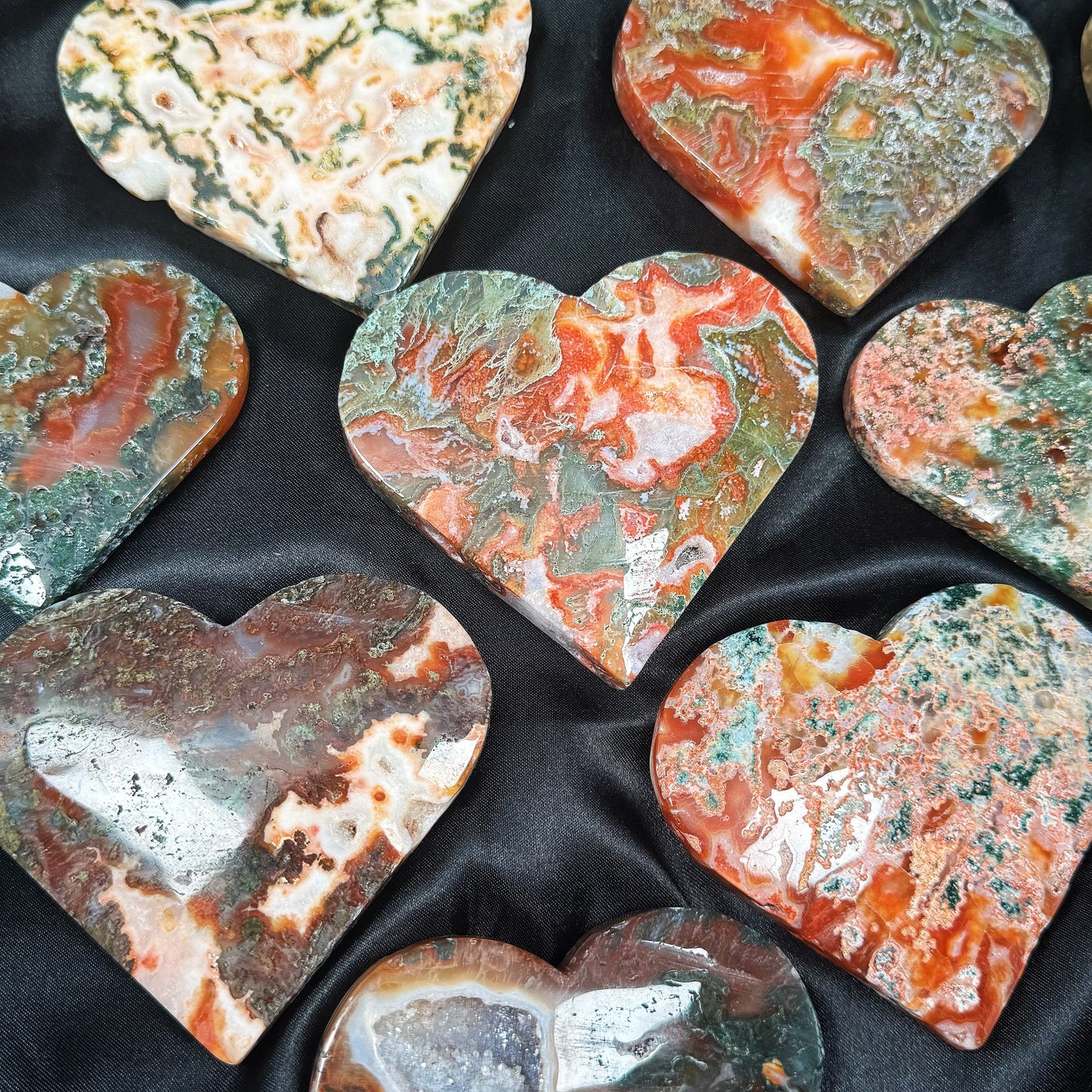 Natural Red Water Grass Agate Love Heal ing Gemstone Home Decor