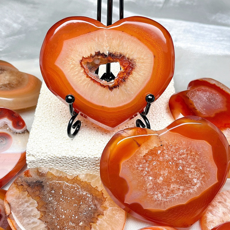 Natural Crystal Cave Red Agate Love  Heal ing Gemstone Home Decor
