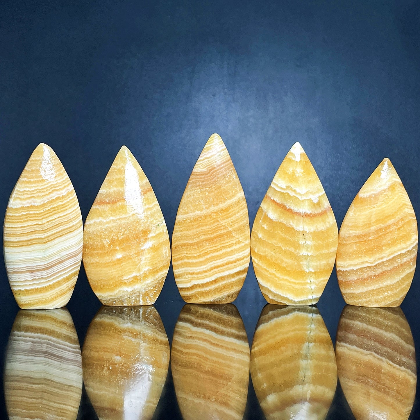 Natural Huang Fangjie ornament Heal ing Gemstone Home Decor