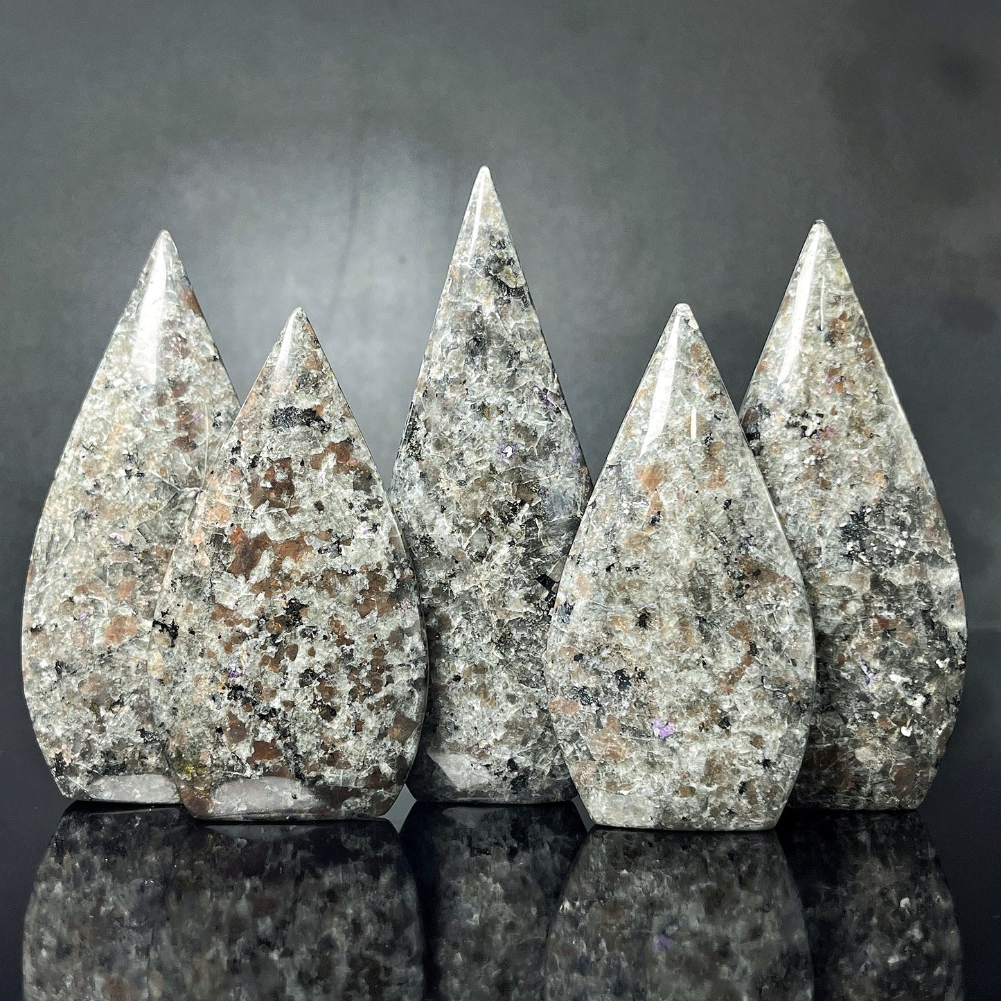 Natural Flame Stone Ornament Heal ing Gemstone Home Decor