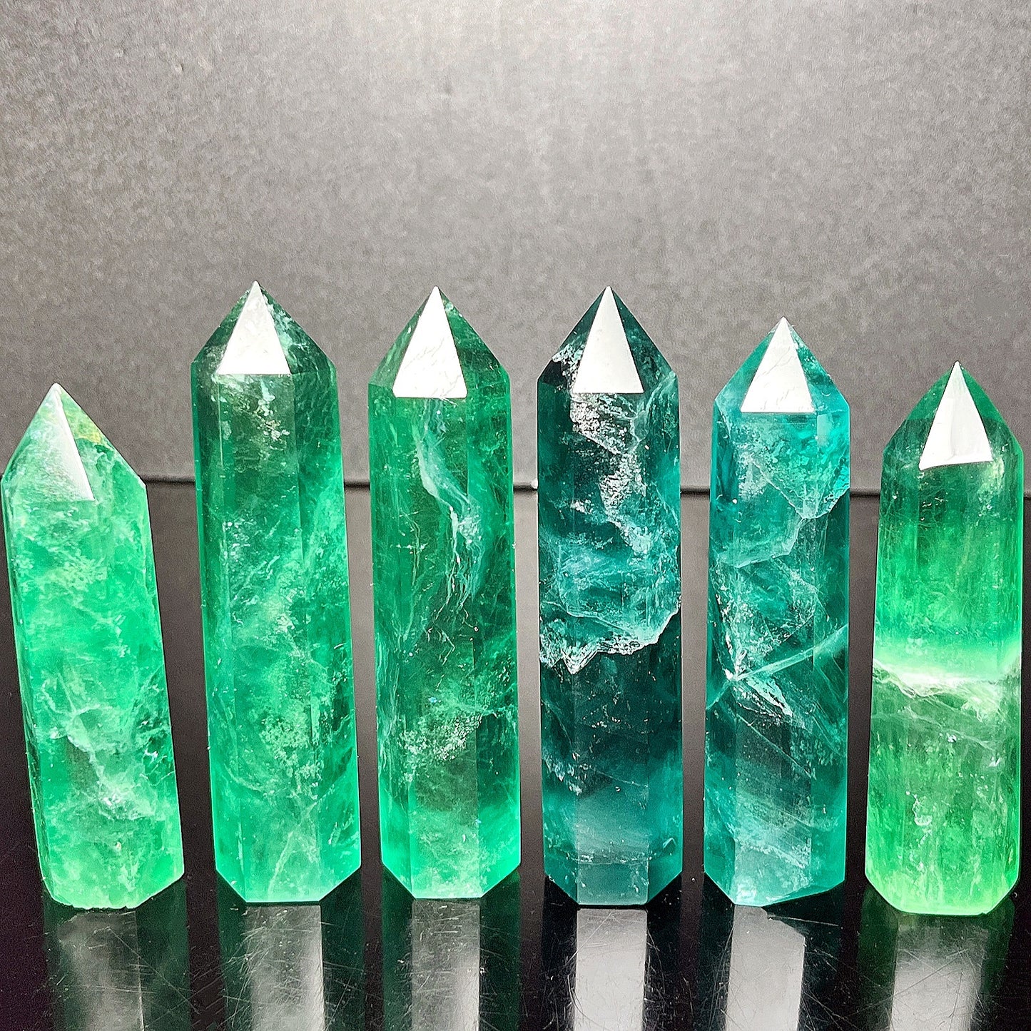 Natural Blue fluorite single pointed column Heal ing Gemstone Home Decor