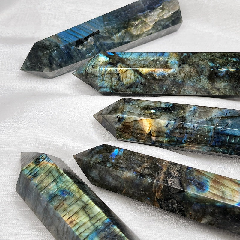 Natural Blue light elongated stone single pointed column Heal ing Gemstone Home Decor