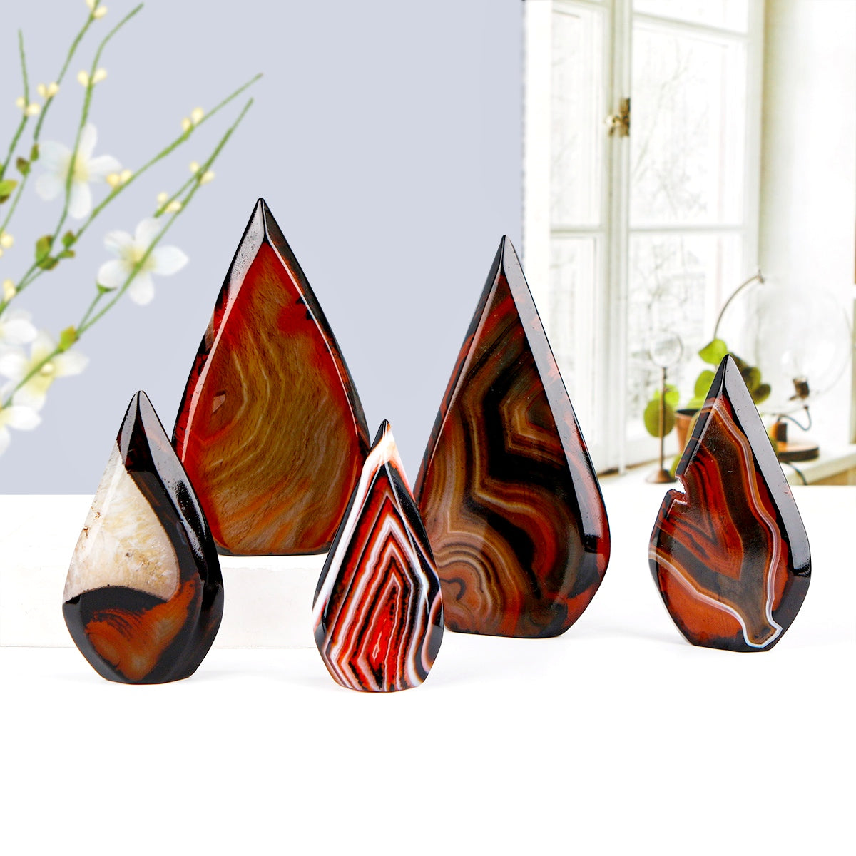Natural Black and red wrapped agate ornament Heal ing Gemstone Home Decor