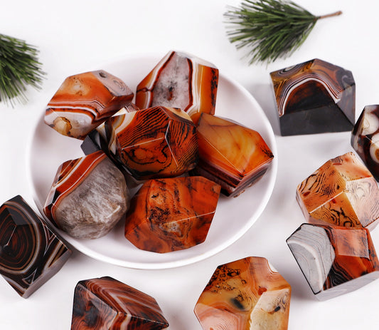 Natural Black and red wrapped agate rolling stone Heal ing Gemstone Home Decor