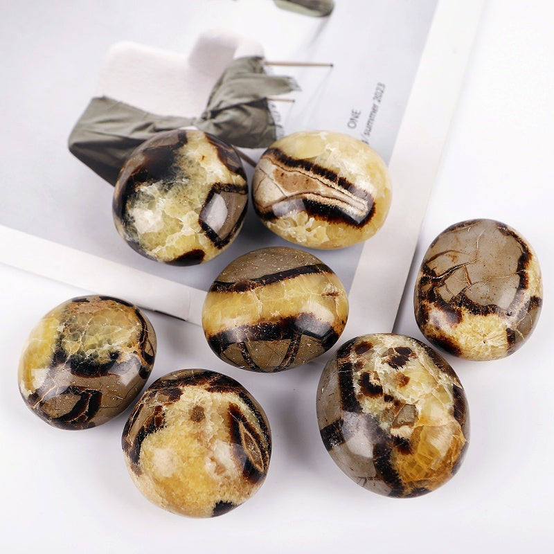 Natural Playing with turtle shaped stones and rolling stones  Heal ing Gemstone Home Decor gift