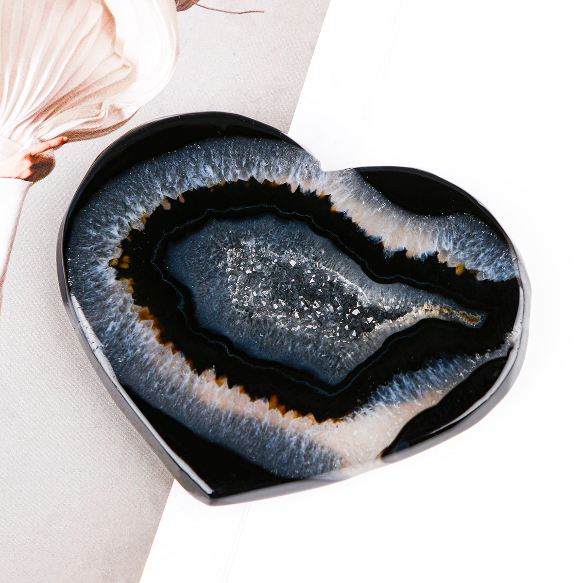 Natural Black wrapped agate heart Heal ing Gemstone Home Decor