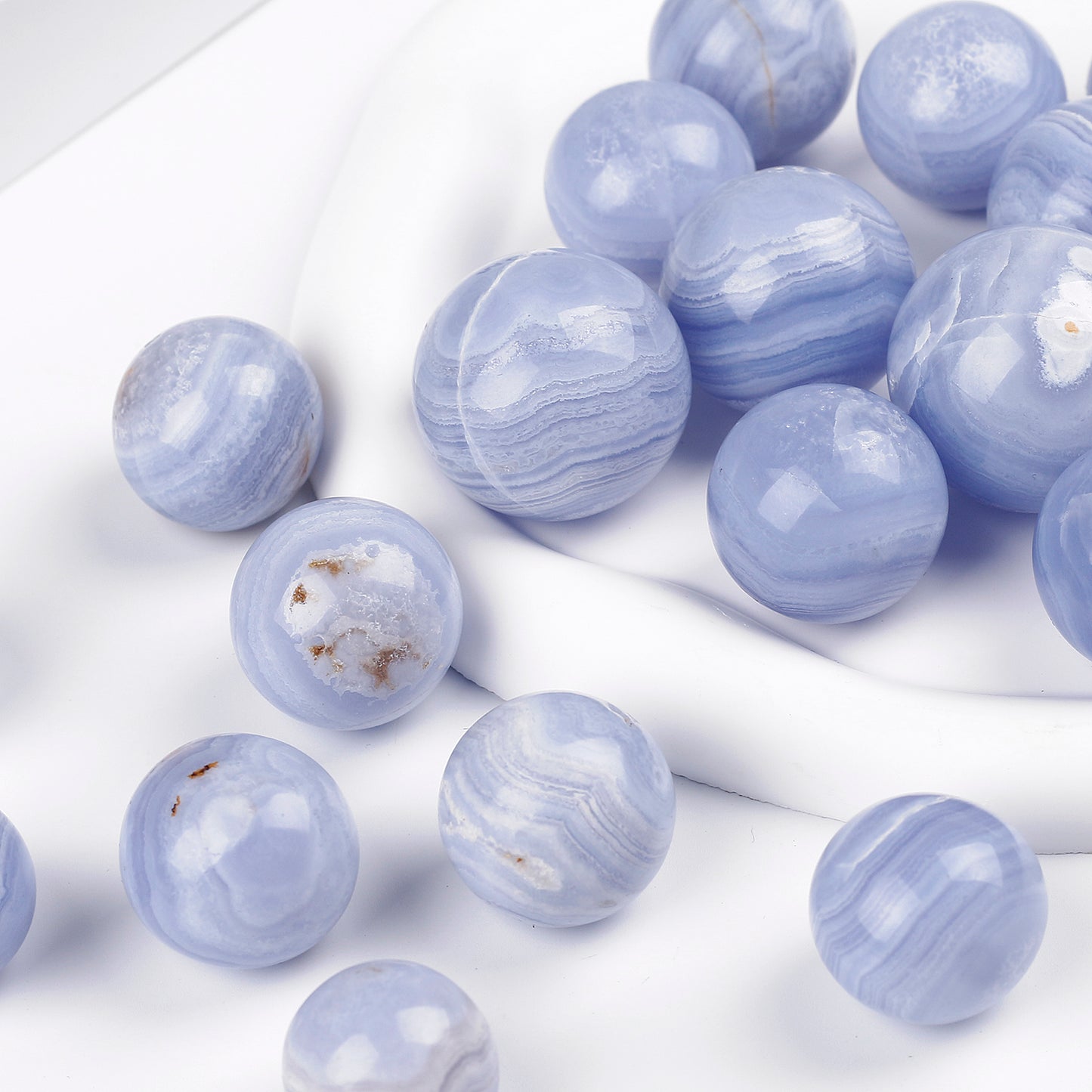 Natural Crystal Cave Blue Pattern Agate Ball Heal ing Gemstone Home Decor