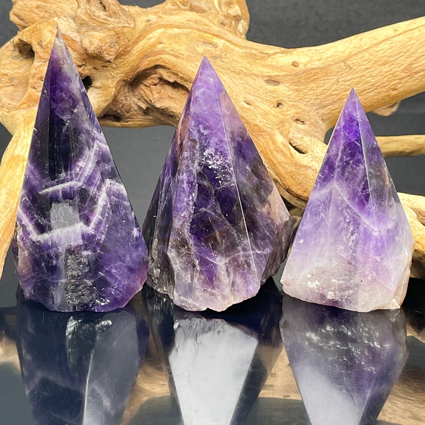 Natural Amethyst Pyramid Heal ing Gemstone Home Decor